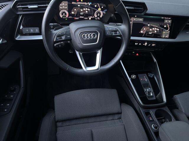 Audi A3 SPORTBACK 45 TFSIe 245 pk S-line Pano