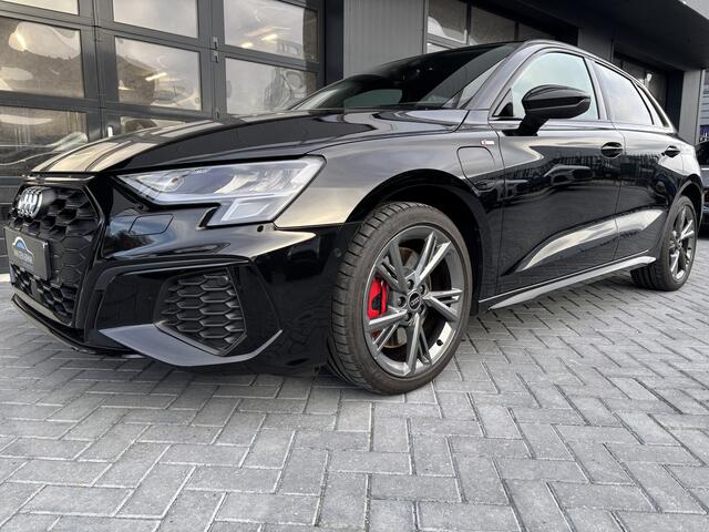 Audi A3 SPORTBACK 45 TFSIe 245 pk S-line Pano