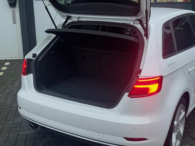 Audi A3 SPORTBACK 30 TFSI Sport Lease Edition, 2e Eigenaar, NAP, PDC, NAVI, SPORTSTOELEN, LED