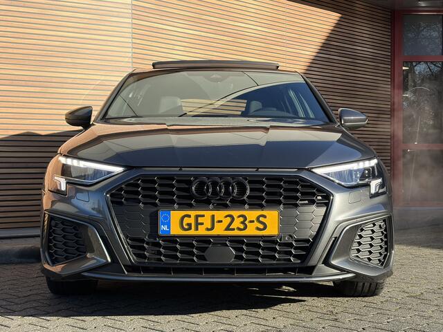 Audi A3 SPORTBACK 40 TFSI e S-Line Panodak / Adapt. Cruise / Elektrische Klep / 19 Inch / Carplay