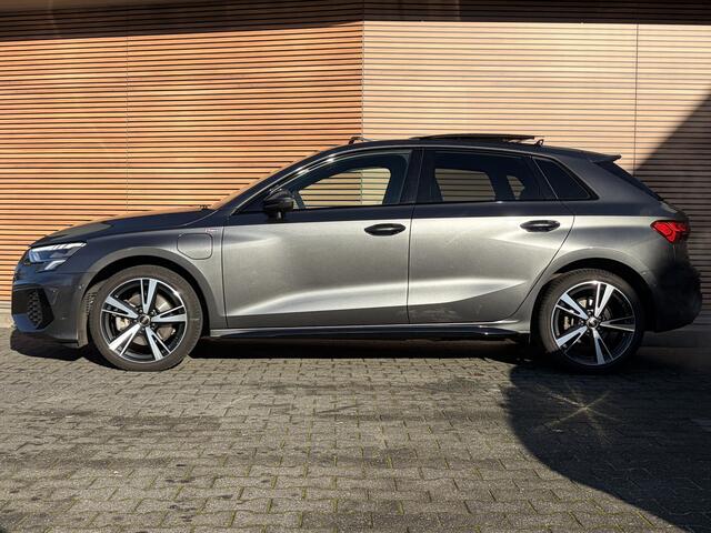 Audi A3 SPORTBACK 40 TFSI e S-Line Panodak / Adapt. Cruise / Elektrische Klep / 19 Inch / Carplay