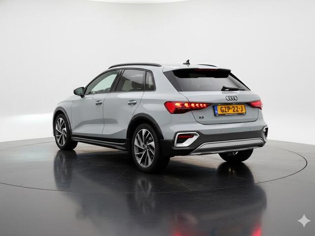 Audi A3 SPORTBACK 35 TFSI Advanced edition 150PK S-tronic | Ambient + | Elektrische verstelbare stoel | Elektrische achterklep | Parkeersensoren voor + achter |