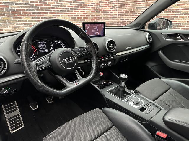 Audi A3 SPORTBACK 1.5 TFSI CoD Sport S Line Handgeschakeld | Navi | Cruise control