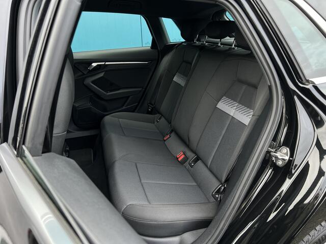 Audi A3 SPORTBACK 30 TFSI Attitude S-tronic AUT. CARPLAY|CRUISE|DIGI.DASHB|NAV|LED|PDC|ECC 1'EIG