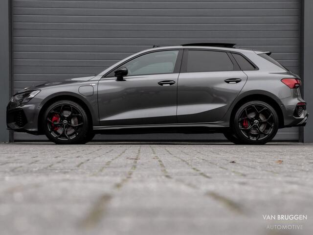 Audi A3 SPORTBACK 45 TFSI E S-Line Pano RS-Stoelen B&O S3 ACC