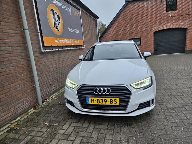 Audi A3 SPORTBACK 30 TFSI Sport Lease Edition