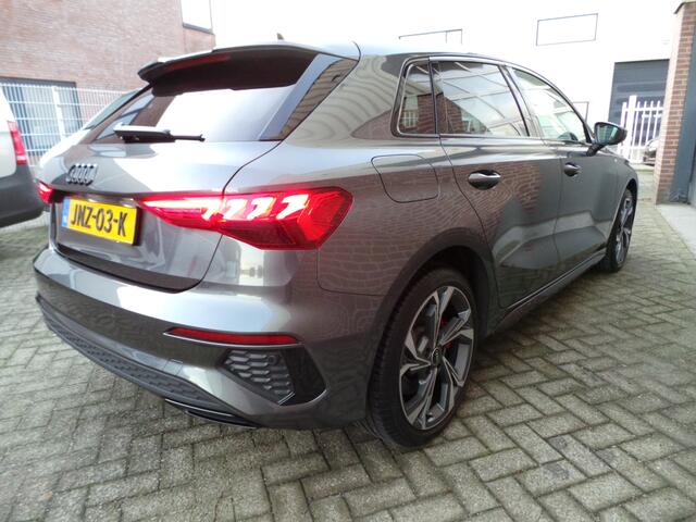 Audi A3 SPORTBACK 45 TFSI e S-Line edition Comp. Leder/Alcantara,Matrix,Stoelverw,El klep,29850 incl btw