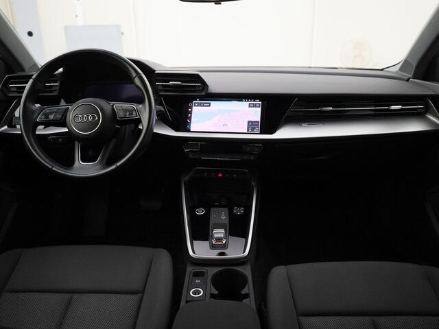 Audi A3 SPORTBACK 35 TFSI 150PK S-tronic Advanced · Navigatie · P-Sensoren · Keyless · Stoelverwarming · Cruise Control · 17'' Inch ·