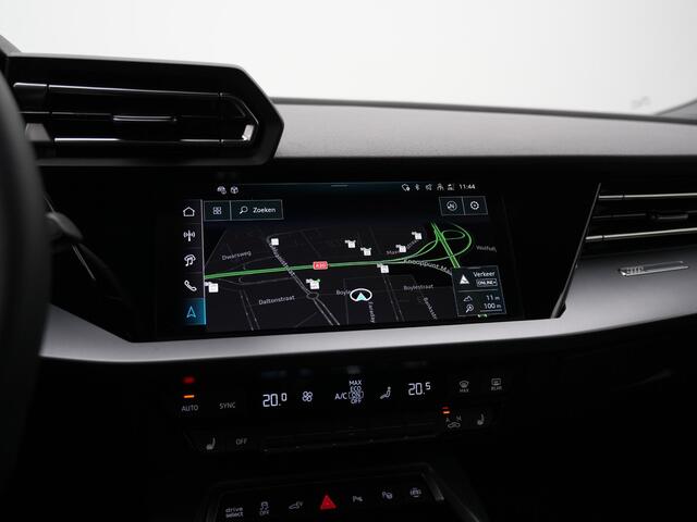 Audi A3 SPORTBACK 40 TFSI e 204 pk S-tronic Advanced edition | Stoelverwarming | Navigatie | Parkeersensoren voor/achter