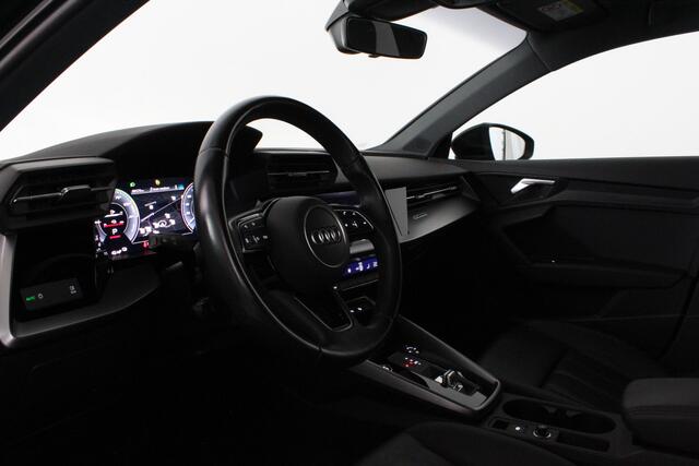 Audi A3 SPORTBACK 40 TFSI e Edition 204pk > Leer/Camera/Stoelverwarming/virtual cockpit Plus...