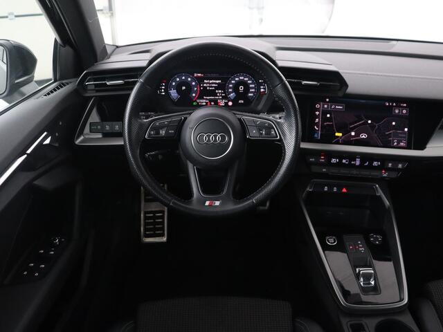 Audi A3 SPORTBACK 35 TFSI S edition | Carplay | Sportstoelen | Full LED | Navigatie | Half leder | Virtual Cockpit | Climate control | Parkeerhulp | Cruise control | Bluetooth | DAB | Sportstuur