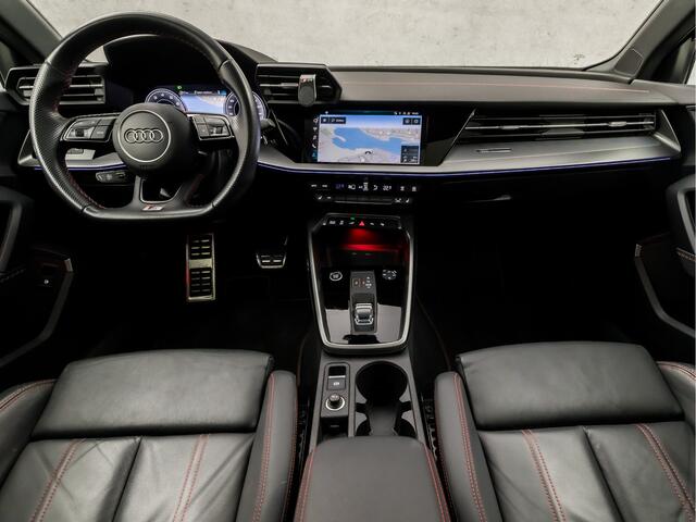 Audi A3 SPORTBACK 45 TFSI e S-Line Competition 245Pk Automaat (SCHUIFDAK, 2X S-LINE, BANG&OLUSEN, HEAD-UP DISPLAY, LEDER, PLAT SPORTSTUUR, CAMERA, KEYLESS, ADAPTIVE CRUISE, MATRIX LED, RODE STIKSELS, SFEERVERLICHTING, NIEUWSTAAT)