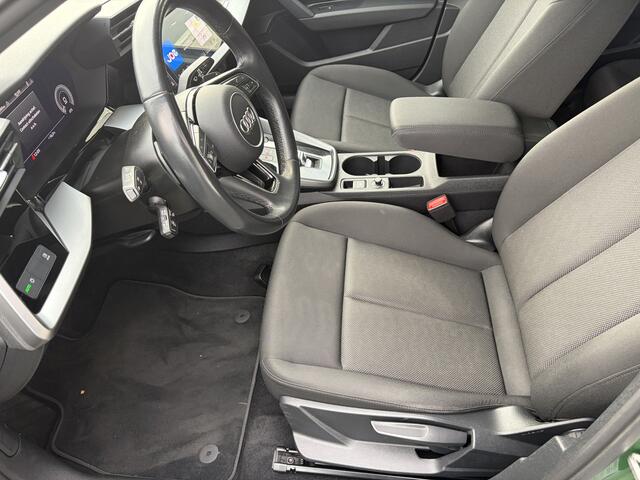 Audi A3 SPORTBACK 40 TFSI e Advanced edition Uniek: Individal lak Sonomagrün Metallic