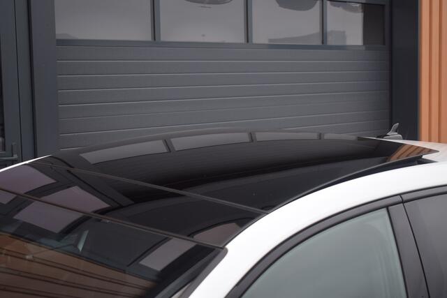 Audi A3 SPORTBACK 45 TFSI e S-line Competition | RS stoelen | Pano | 19"