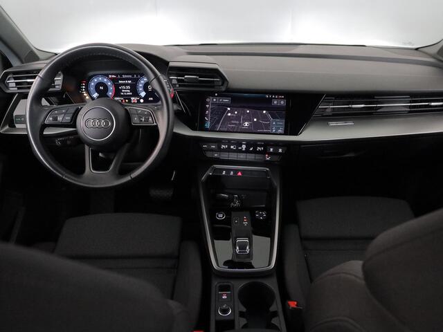 Audi A3 SPORTBACK 30 TFSI Advanced edition 110 pk S-tronic | Navigatie | Parkeersensoren achter | Autom. airco | LED koplampen | Apple Carplay/Android Auto |