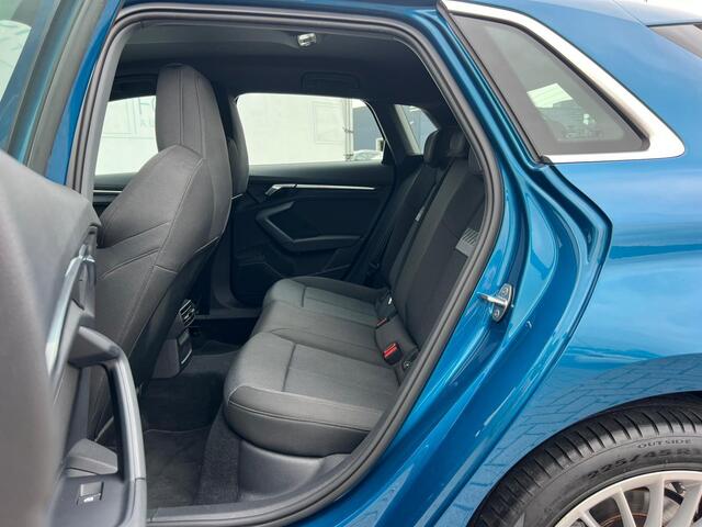 Audi A3 SPORTBACK 35 TFSI Business edition NL AUTO | PDC | CARPLAY |