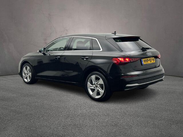 Audi A3 SPORTBACK 40 TFSI e 204PK Advanced edition | Stoelverwarming | LED | Achterruitrijcamera | Adaptive-Cruise | Smartphone-Interface | Privacy-Glass |