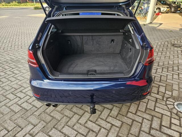 Audi A3 SPORTBACK 1.5 TFSI 150pk Automaat | Navi | LMV | Trekhaak | Cruise