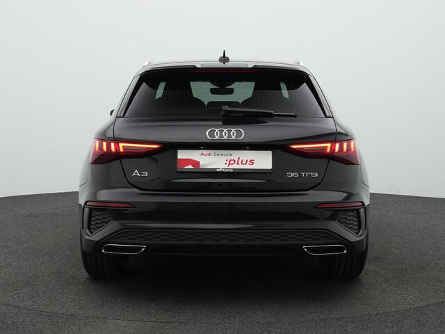 Audi A3 SPORTBACK 35 TFSI 150 pk S-tronic Advanced edition / S-Line | Navigatie | Stoelverwarming | Parkeersensoren achter | Cruise Control