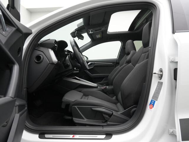 Audi A3 SPORTBACK 45 TFSI e 245 pk S-tronic Advanced edition / S-Line | Panoramadak | Achteruitrijcamera | Stoelverwarming | Navigatie