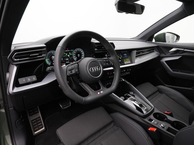 Audi A3 SPORTBACK 40 TFSI e 204 pk S-tronic S edition / S-Line | Stoelverwarming | Navigatie | Carplay