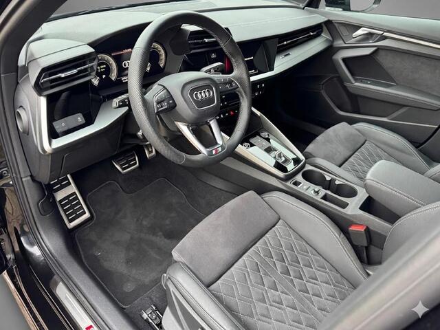Audi A3 SPORTBACK 45 TFSI e S-Line 245pk | Panoramadak | Sportstoelen | Parkeercamera achter | Keyless Entry