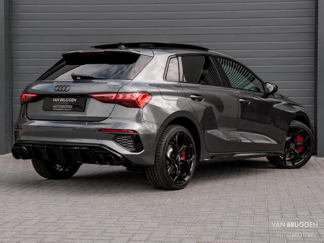 Audi A3 SPORTBACK 40 TFSI E S-Line Pano RS-Stoelen Sfeer Camera ACC