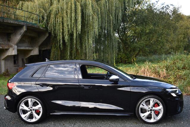 Audi A3 SPORTBACK 2.0 TFSI S3 QUATTRO 310PK S-TRONIC S3-SPORT CAMERA/LEDER/CARPLAY