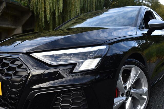 Audi A3 SPORTBACK 2.0 TFSI S3 QUATTRO 310PK S-TRONIC S3-SPORT CAMERA/LEDER/CARPLAY