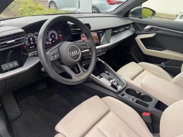 Audi A3 SPORTBACK 40 TFSI e Advanced edition / Navi / Leder / Camera / Carplay / stoelverwarming