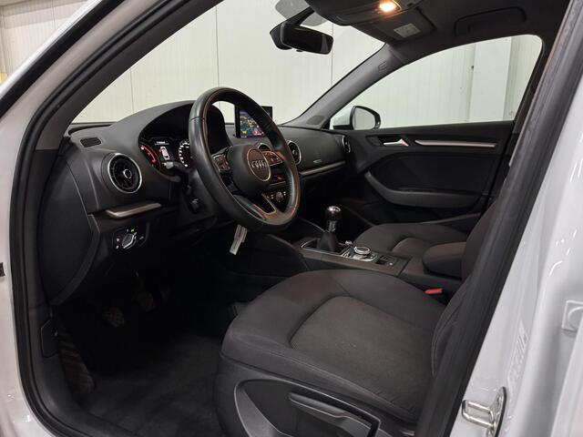 Audi A3 SPORTBACK 30 TFSI Pro Line METALLIC-LAK LED NAVI PDC LMV 1STE.EIGEN.