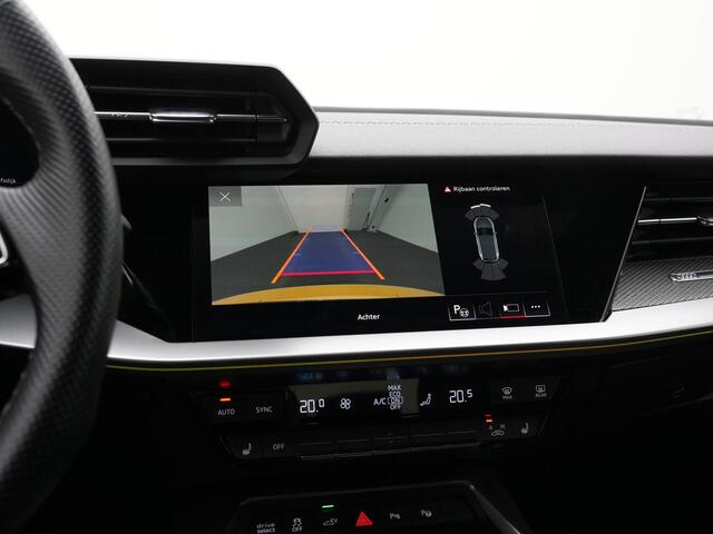 Audi A3 SPORTBACK 45 TFSI e 245 pk S-tronic S-Line | Matrix LED | Leder/alcantara | Bang & Olufsen | Elektr. verstelbare stoelen