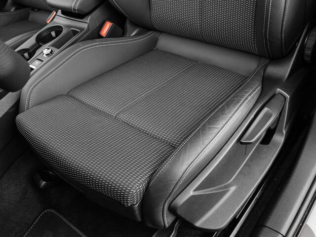 Audi A3 SPORTBACK 40 TFSIe 204pk S Edition · Camera · Parkeerassistent · Zwart Optiek Pakket Plus · ACC · Stoelverwarming · Apple/Android Car Play · Garantie t/m 23-06-2029 of 100.000km