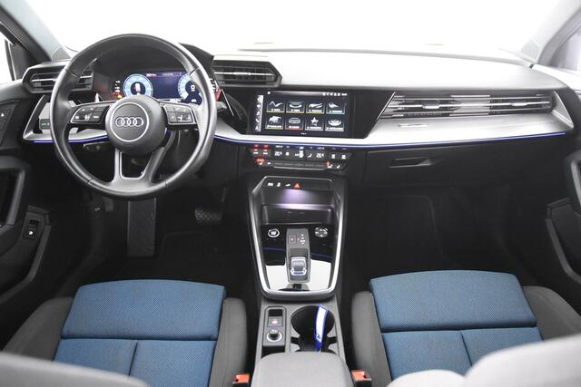Audi A3 SPORTBACK 40 TFSI e Sport *1ste Eigenaar*Navigatie*Stoelverwarming*Ambiente*