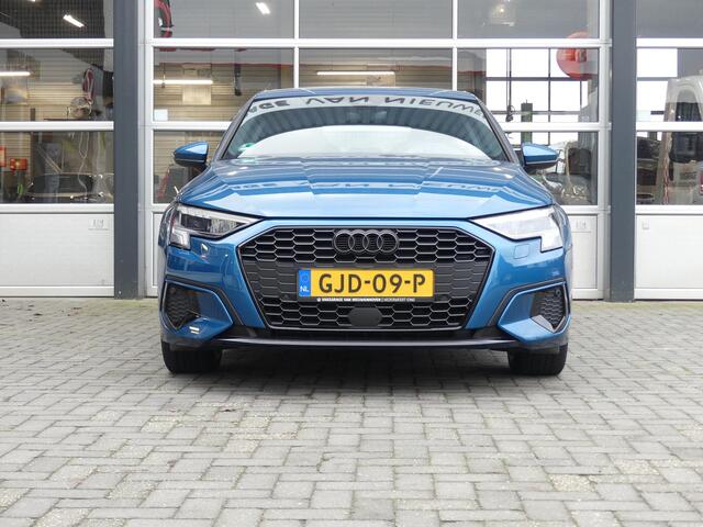 Audi A3 SPORTBACK 30 TFSI edition one