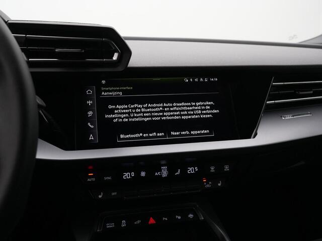 Audi A3 SPORTBACK 40 TFSI e 204 pk S-tronic Advanced edition | Stoelverwarming | Navigatie | Parkeersensoren voor/achter