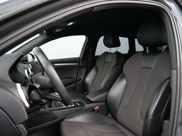 Audi A3 SPORTBACK 30 TFSI Sport S Line Edition 116 Pk Navigatie / 18 inch / S-line / PDC