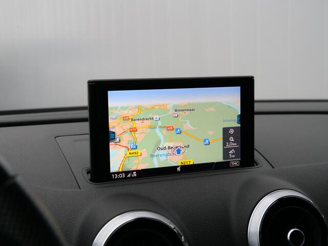 Audi A3 SPORTBACK 30 TFSI Sport S Line Edition 116 Pk Navigatie / 18 inch / S-line / PDC