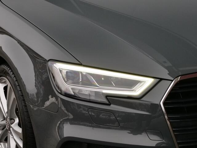 Audi A3 SPORTBACK 30 TFSI Sport S Line Edition 116 Pk Navigatie / 18 inch / S-line / PDC
