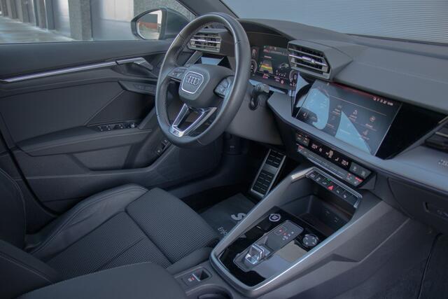 Audi A3 SPORTBACK 45 TFSI e S edition Competition | BTW | S-Line | Matrix LED | Keyless | Camera | Virtual | DAB | B&O Audio | Carplay | Leder | Memory Seats | ACC | Sfeer | 245 PK | Dealer Onderhouden | Garantie