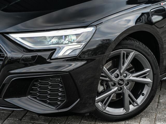 Audi A3 SPORTBACK 45 TFSI e S edition Competition · Black Optic · S Seats · Keyless · Led · Adaptive Cruise