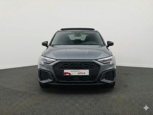 Audi A3 SPORTBACK 45 TFSI e S edition Competition 245pk | Panoramadak | Electrisch verstelbare voorstoelen | Full Led koplampen | Adaptieeve cruise controle