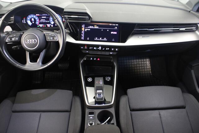 Audi A3 SPORTBACK 30 TFSI Business edition