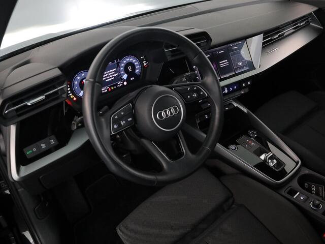 Audi A3 SPORTBACK 30 TFSI Advanced edition 110 pk S-tronic | Navigatie | Parkeersensoren (Park assist) | Cruise control | Autom. airco | LED koplampen |