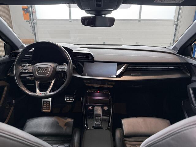 Audi A3 SPORTBACK 2.5 TFSI RS 3 Quattro 400PK - PANORAMADAK - NAPPA LEER - KEYLESS - B&O SOUNDSYSTEM -ZWART OPTIEK - SPORTUITLAAT