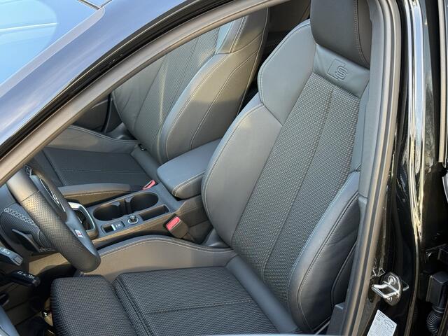 Audi A3 SPORTBACK 35 TFSI S edition | Pano | Trekhaak | LED