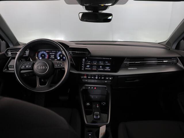 Audi A3 SPORTBACK 30 TFSI Pro Line 110 pk S-tronic | Verlengde garantie | Navigatie via App | Parkeersensoren achter | LED koplampen |