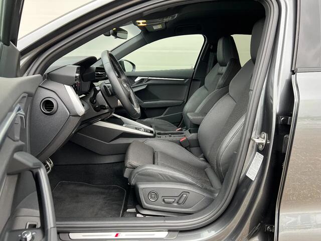 Audi A3 SPORTBACK 35 TFSI | S Edition | Trekhaak | 19 inch | Keyless | Zwart optiek