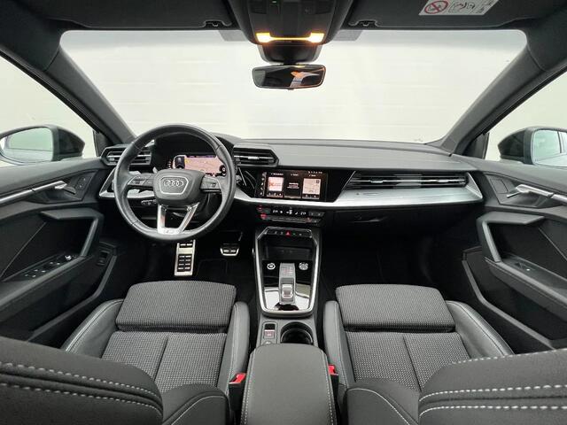 Audi A3 SPORTBACK 35 TFSI | S Edition | Trekhaak | 19 inch | Keyless | Zwart optiek