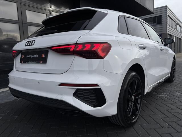 Audi A3 SPORTBACK 45 TFSIe 245 pk S-line Black Edition